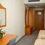 Paradise Hotel & Relax Center 3*