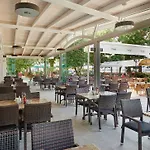 Paradise Hotel & Relax Center Отель Поморие