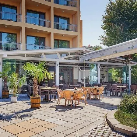 Paradise & Relax Center 3* Pomorie