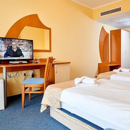 Hotel Paradise & Relax Center