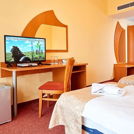 Paradise & Relax Center 3*
