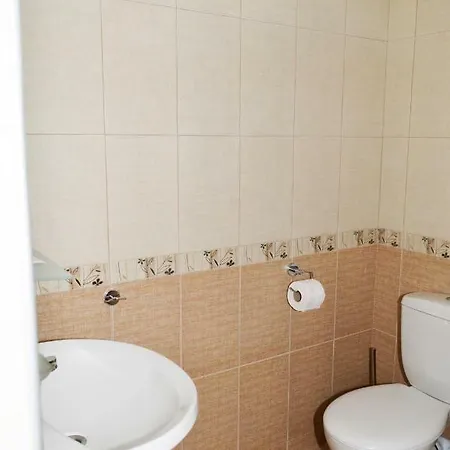 Paradise & Relax Center Hotel 3*