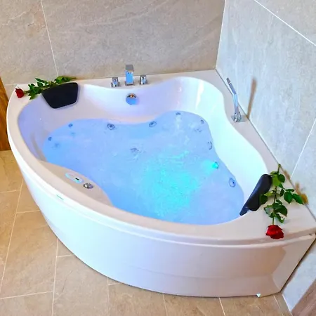 Paradise & Relax Center فندق