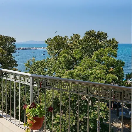 호텔 Paradise & Relax Center 3*