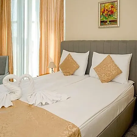 Paradise & Relax Center 3*