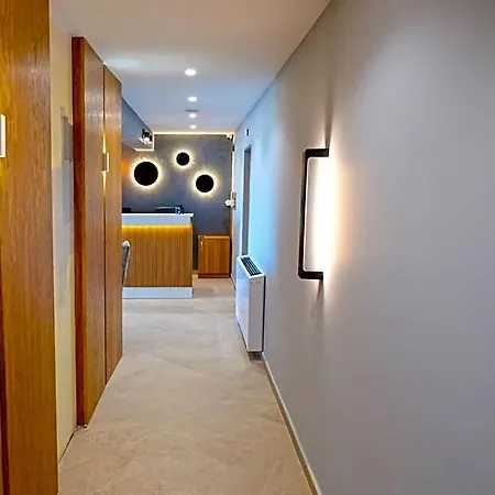Paradise & Relax Center Hotel