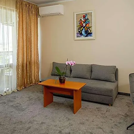 Paradise & Relax Center Hotel Pomorie