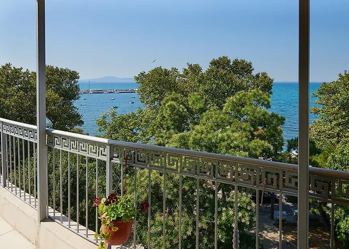 Otel Paradise & Relax Center 3*