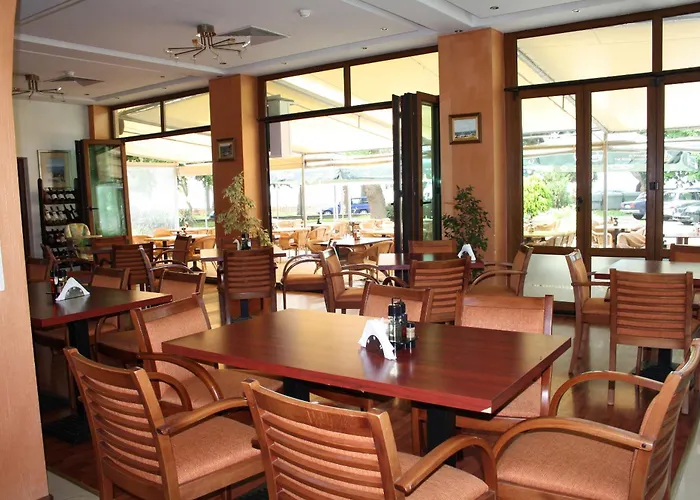 Otel Paradise & Relax Center