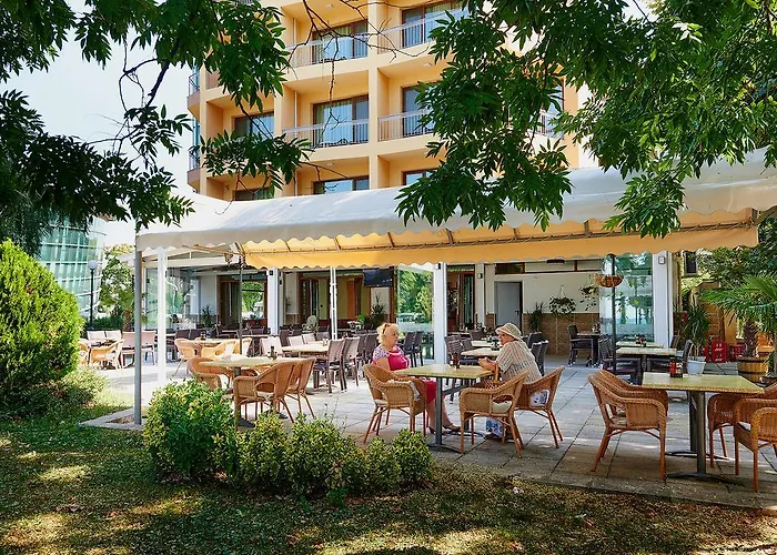 Otel Paradise & Relax Center