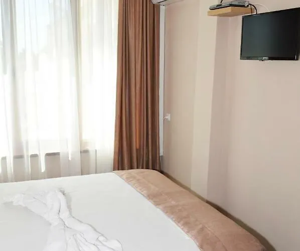 Otel Paradise & Relax Center